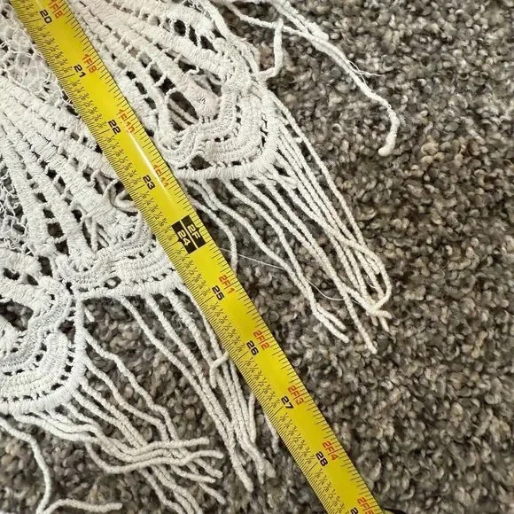 Vivid Imports Y2K Cream Crochet Woven Lace Top Shirt Small Knit - Picture 8 of 8